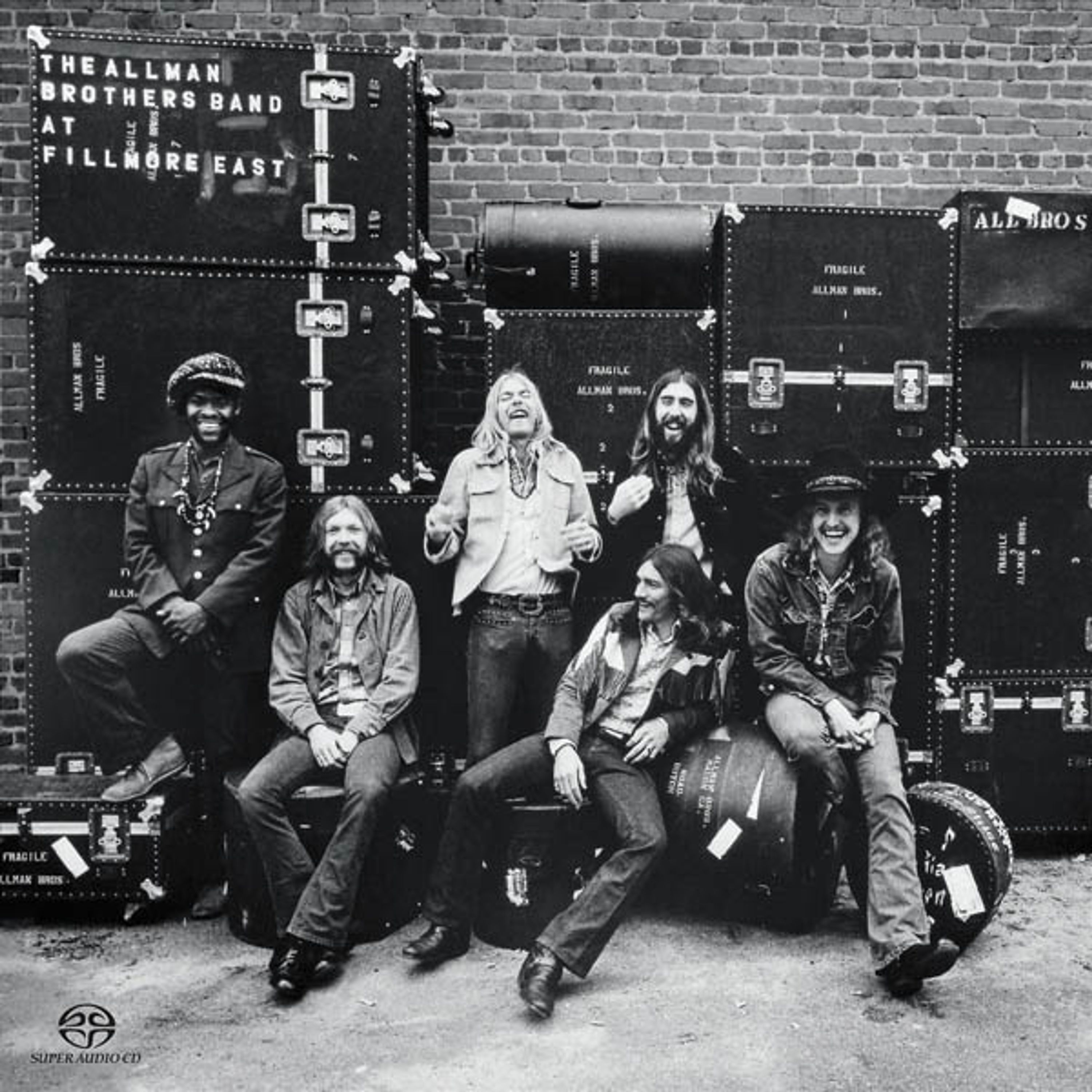 E-shop AT FILLMORE EAST
