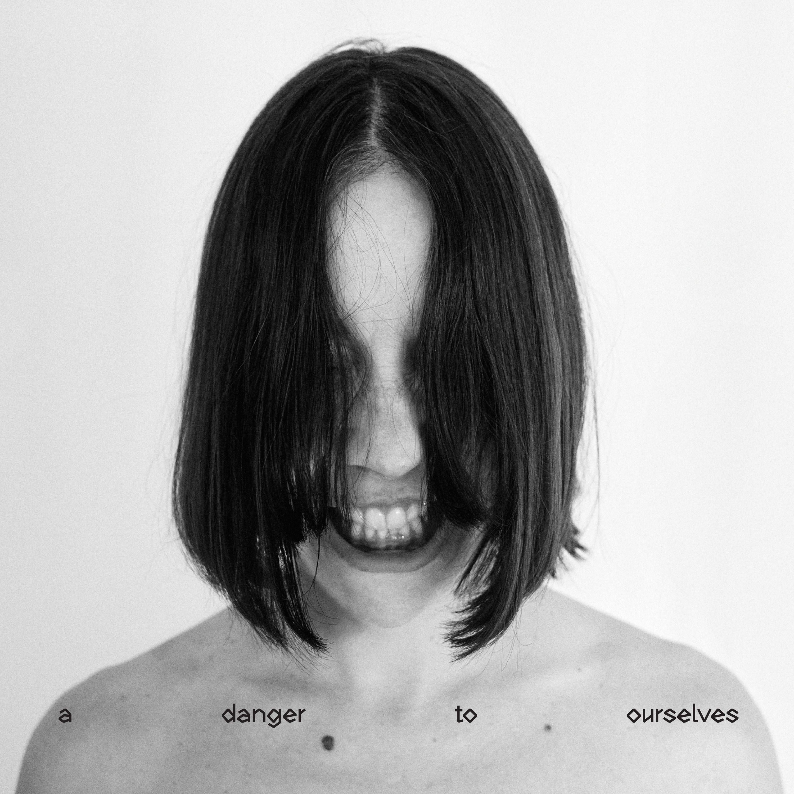 E-shop DALT, LUCRECIA - A DANGER TO OURSELVES (1CD)