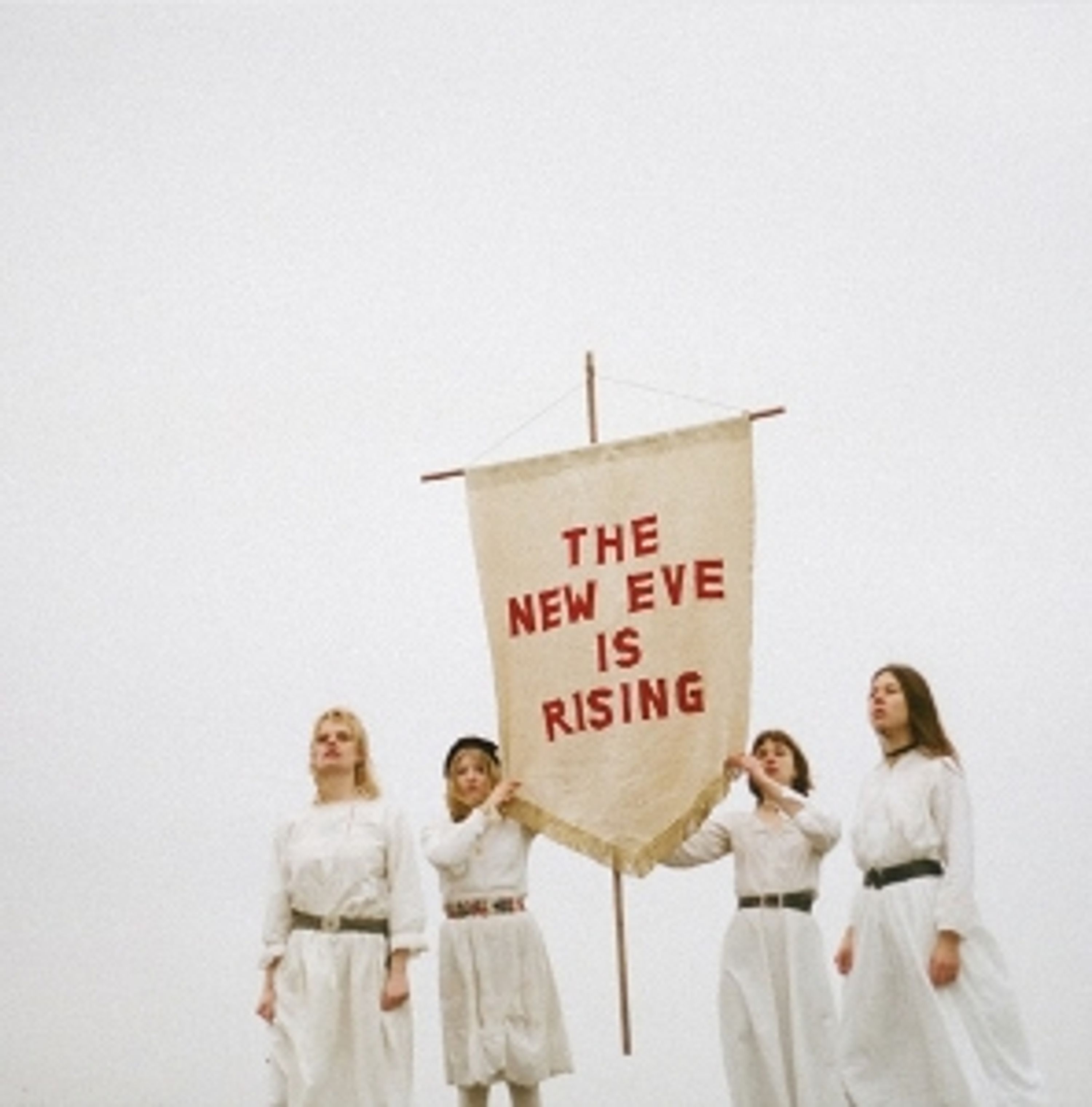 E-shop THE NEW EVE IS RISING
