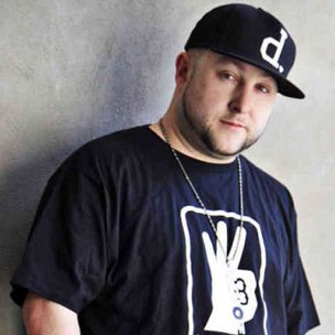 Statik Selektah